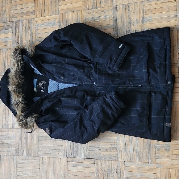 Wind River parka - Picture 1 of 6